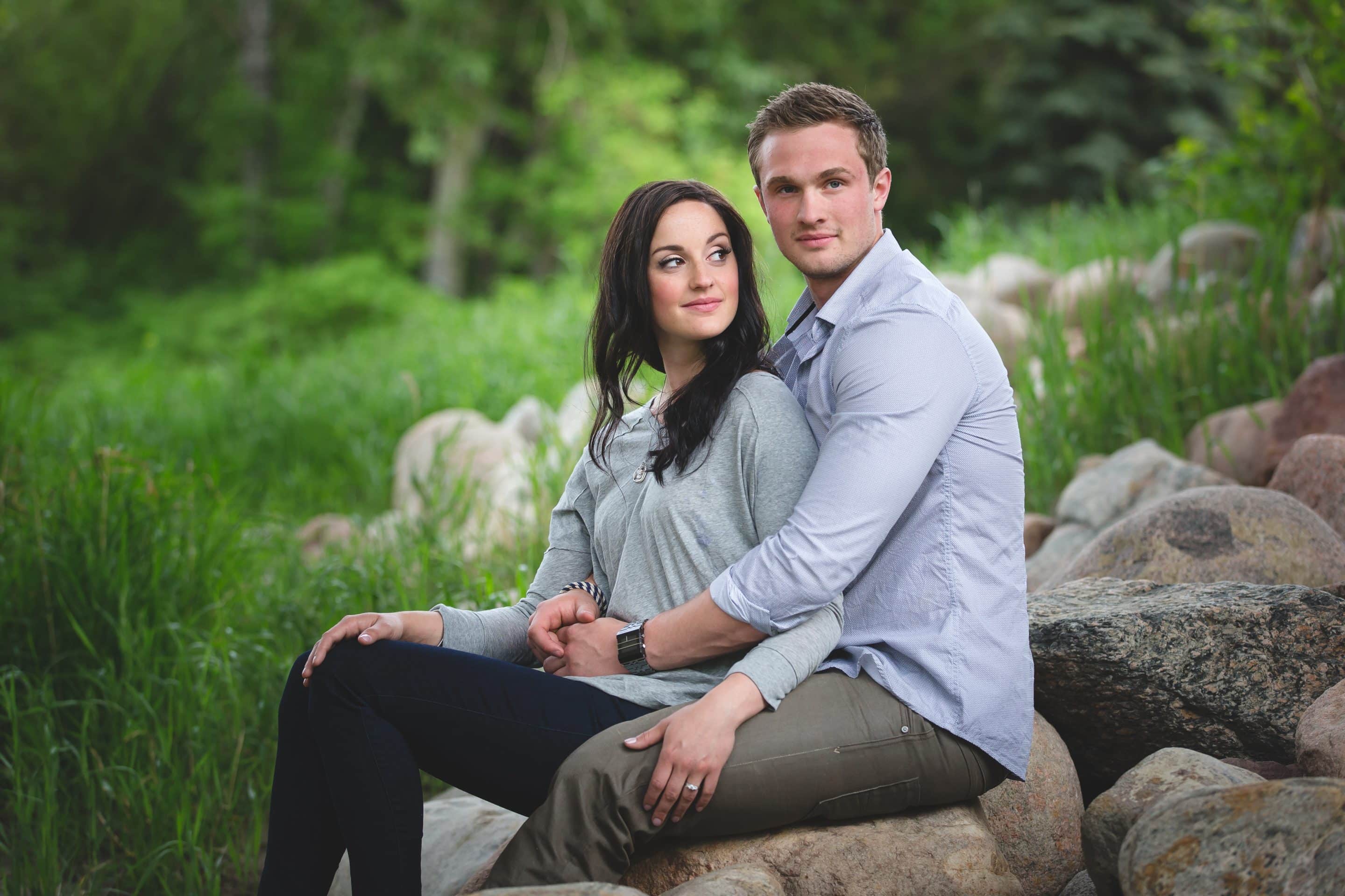 Kelsa & Shane – Edmonton Engagement Session