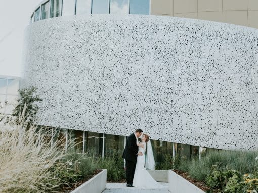 Lisa & Chris – Wedding at the Art Gallery of Alberta